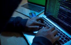 Новини України - Хакери викрадали дані держустанов через фішингові листи