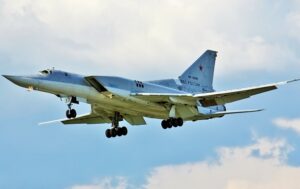 Новини України - Україна знищила дроном бомбардувальник Ту-22М3 - Сирський
