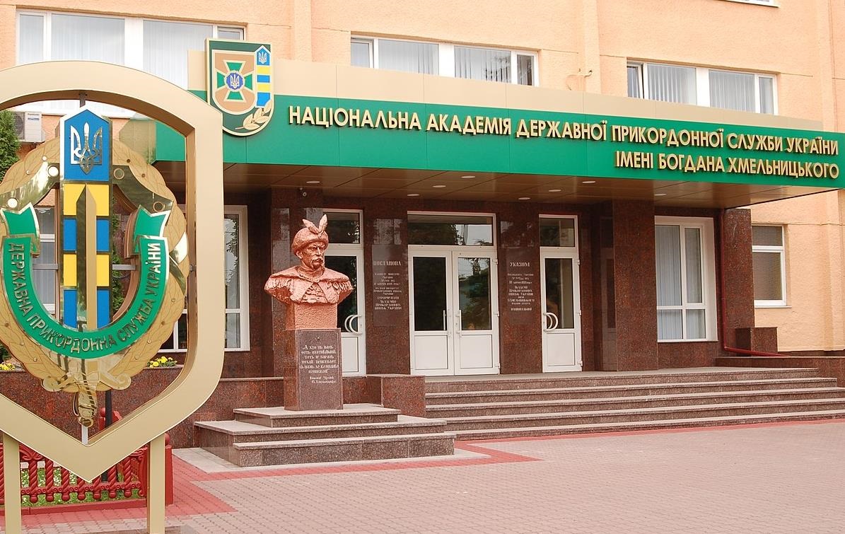 Новини України - Застрелився з автомата: в Хмельницькому розслідують самогубство курсанта