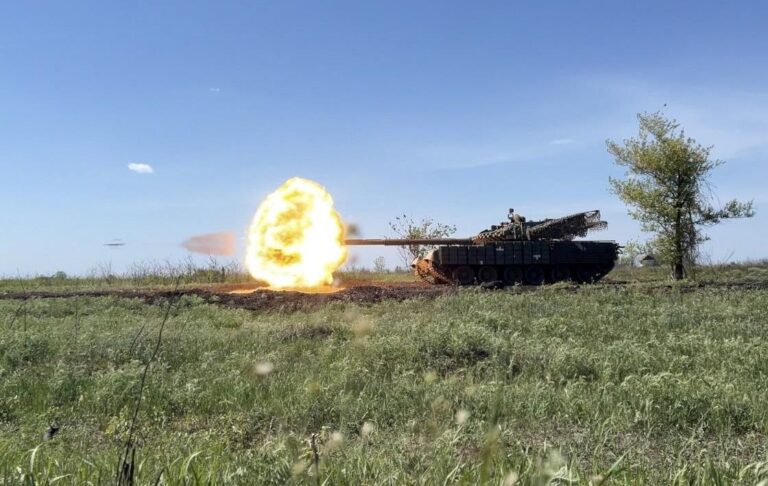 ЗСУ відбили десятки атак росіян під Покровськом