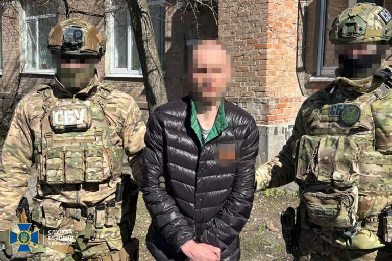 Агент ГРУ коригував удари по військових шпиталях на Полтавщині