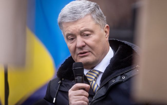Цукерки Порошенка знову продаються в РФ: військові вимагають перевірки