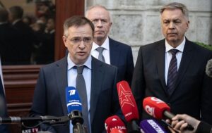 Новини світу - Кремль заявив про "погрози" для родини Мединського