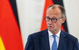 Новини світу - Мерц уточнив заяву про далекобійні удари по Росії