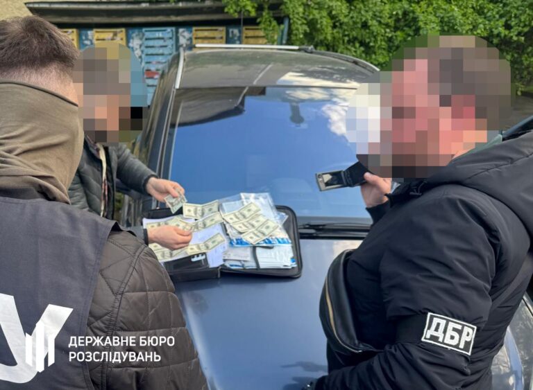 На Франківщині високопосадовець торгував закритими даними ДПСУ