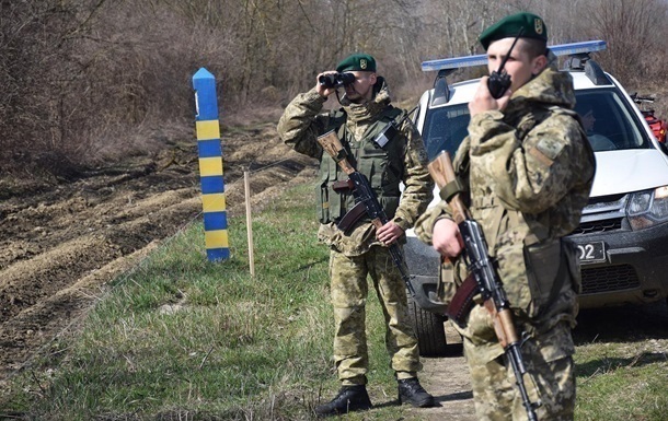 На Закарпатті роми напали на прикордонників