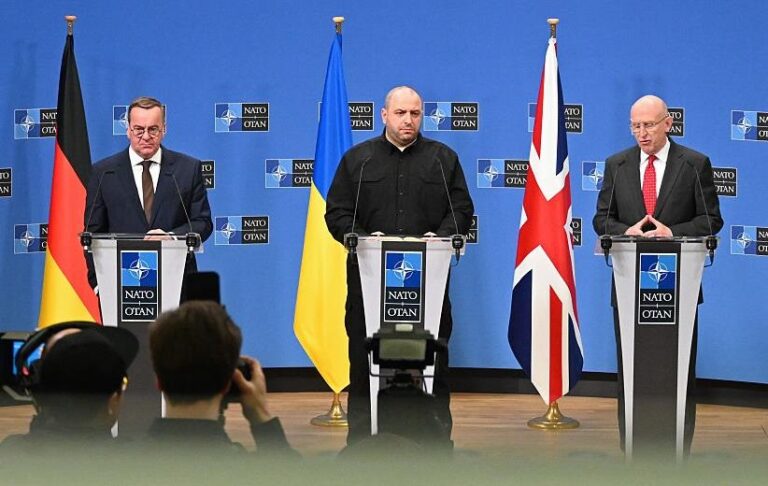 Німеччина і Британія розроблятимуть зброю з дальністю удару 2000 км