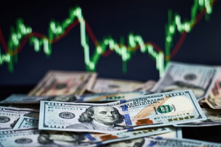 Ринки злетіли після рішення суду щодо мит Трампа