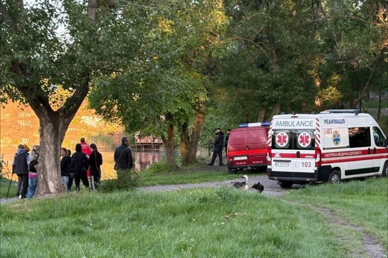 У Дніпрі підлітки знімали на відео, як тонув чоловік