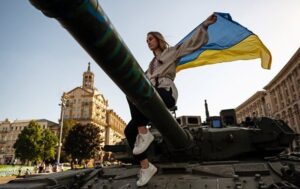 Новини України - Українці відповіли, чи вірять у перемогу над Росією