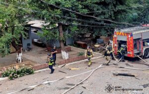 Новини України - Дрон вдарив поряд із будівлею ТЦК у Кривому Розі