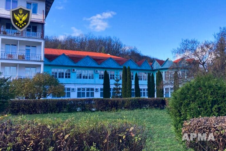 На арештованих санаторіях Закарпаття незаконно розливали мінеральну воду