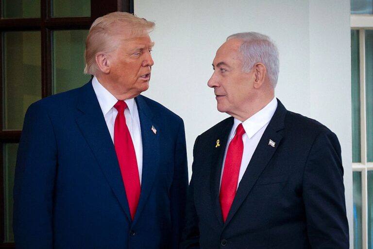 Трамп назвав Нетаньягу “героєм війни” та розкритикував суд над ним