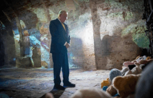 Новини України - Келлог вшанував пам’ять загиблих дітей в Україні