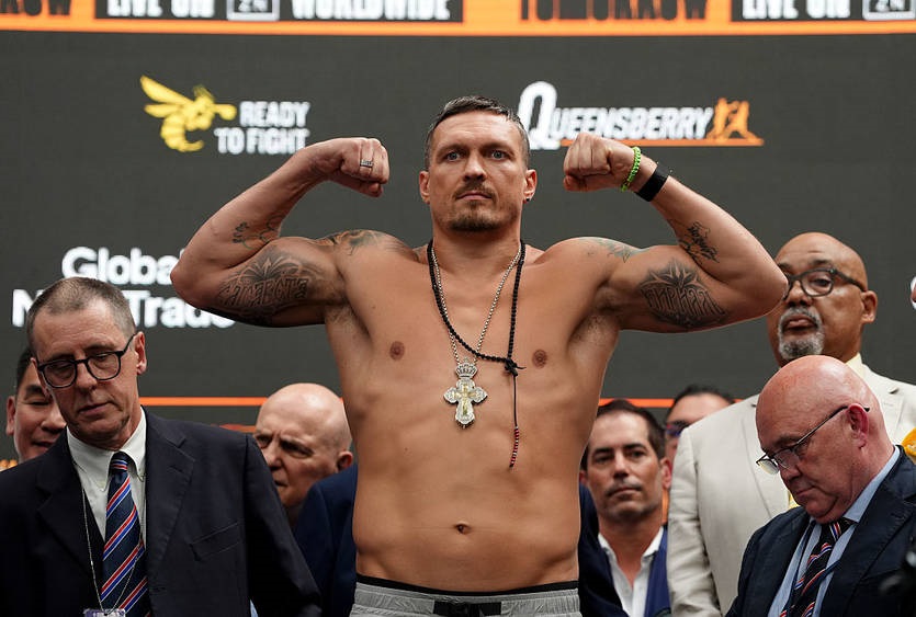 Новини спорту - Льюїс поділився своєю думкою щодо термінів завершення кар'єри Усика