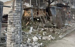 Новини України - Обстріли Донеччини: загинула дитина, 18 поранених