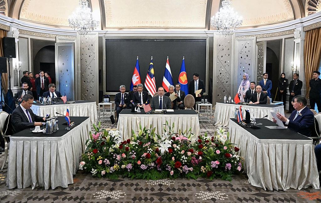 Новини світу - Таїланд і Камбоджа домовилися про перемир'я