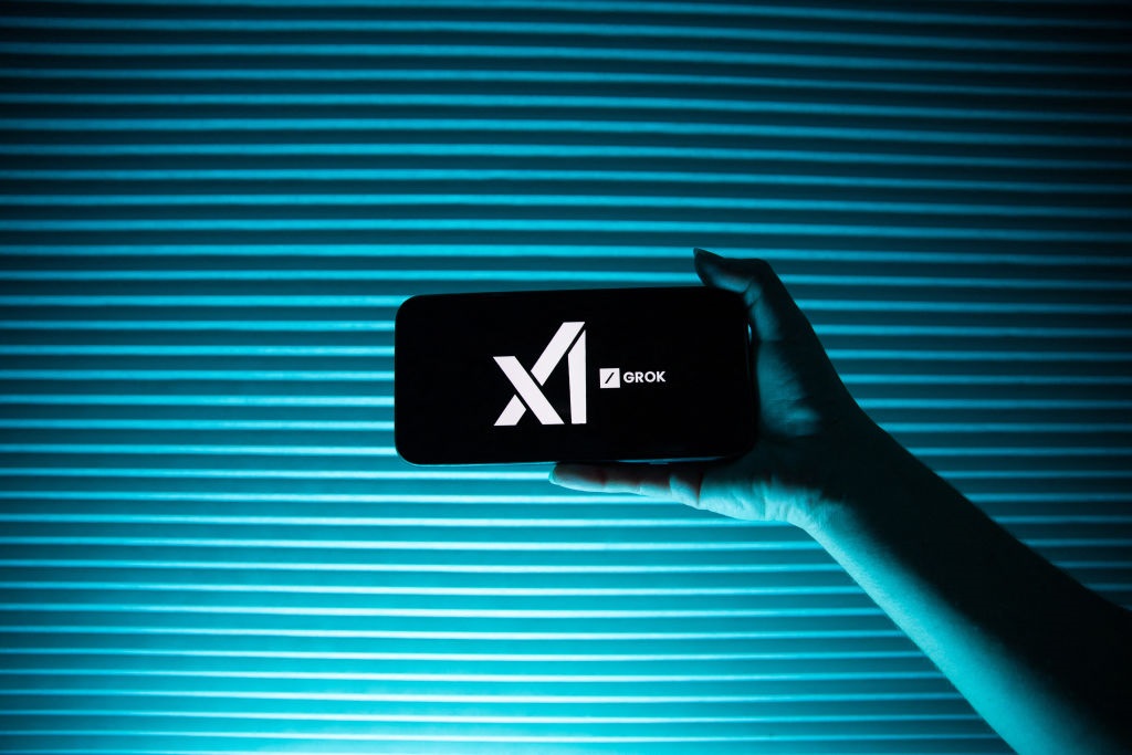 Новини світу - Туреччина частково заблокувала чат-бот Маска через образи Ердогана