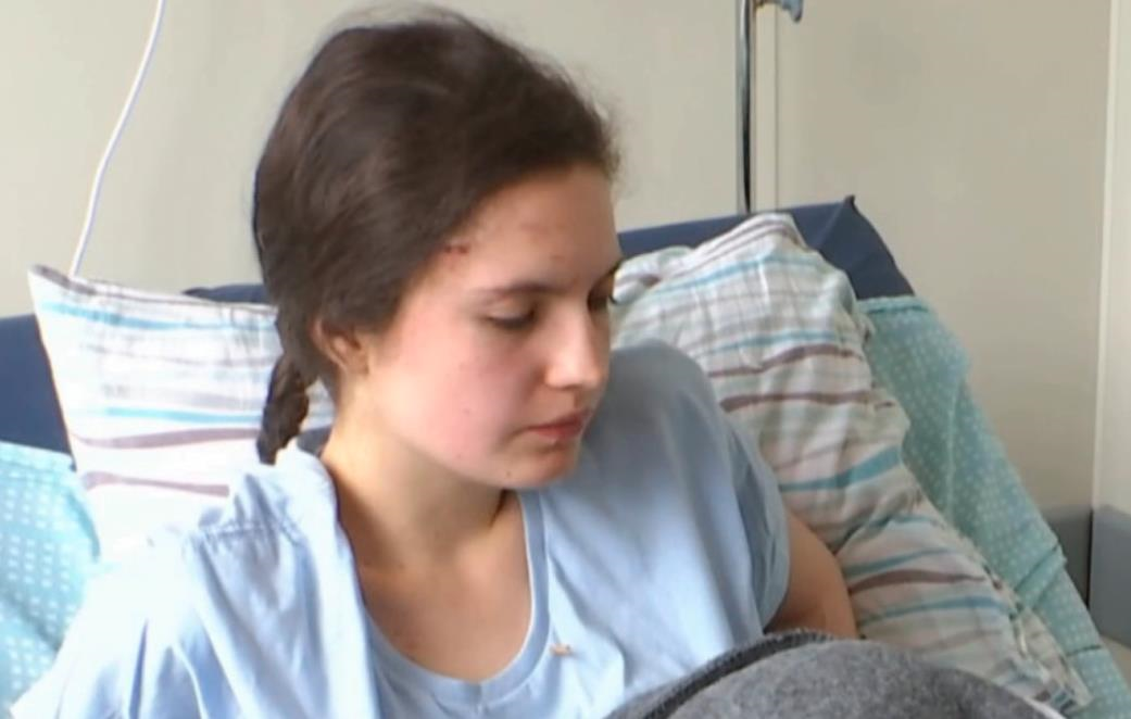 Новини Києва - Удар по Києву: дівчина вижила після падіння з 9-го поверху