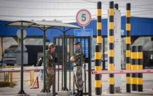 Новини України - Українців попередили про затримки на пункті пропуску із Польщею