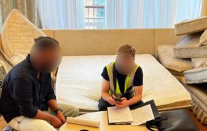 Новини України - Викрито схему "продажу" відповідей з кваліфікаційного іспиту для медиків