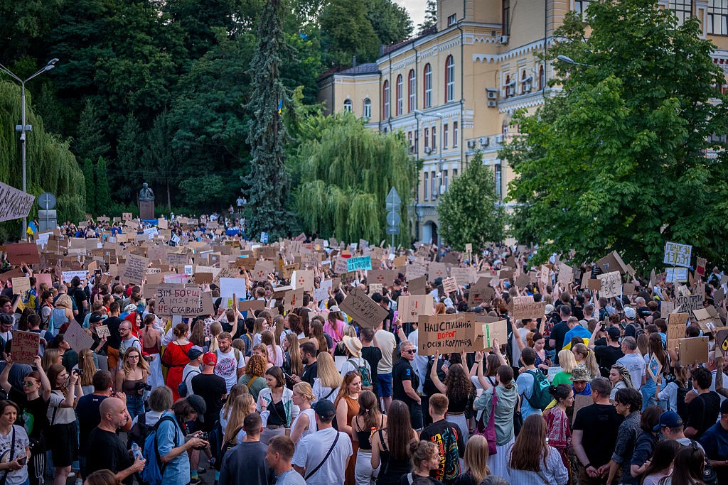 Новини України - Євросоюз погрожує блокувати €50 млрд Україні - ЗМІ