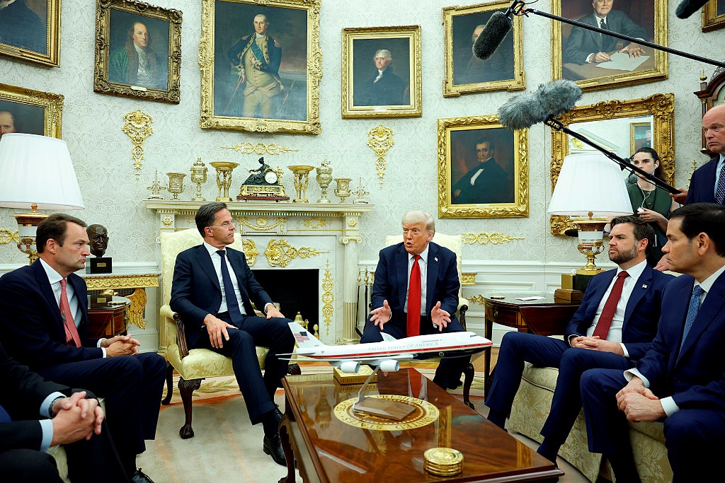 Новини світу - Зброя США готова до відправки в Україні - ЗМІ