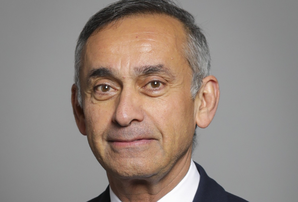 Новини світу - Злодії на Капрі зірвали з руки лорда годинник за 300 тисяч євро