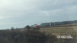 Поліцейські викрили ОЗГ у незаконному використанні радіаційно небезпечних земель.