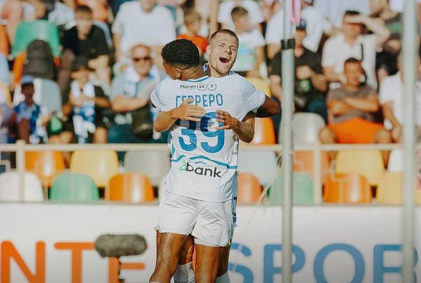 Новини спорту - Динамо лускає Епіцентр як ті горішки, завершуючи гру з рахунком 4:1