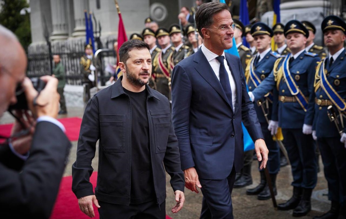 Новини України - Генсек НАТО прибув у Київ і зустрівся з Зеленським