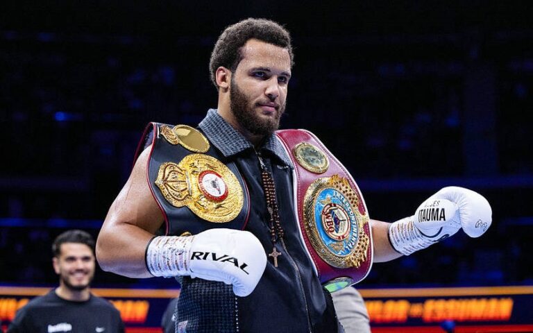 Ітаума поділився враженнями від поєдинку Усик – Дюбуа