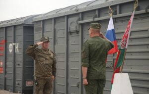 Новини світу - Росія почала перекидати війська до Білорусі