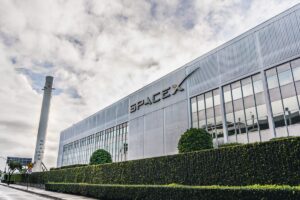 Новини бізнесу - SpaceX закуповуватиме сплави у корейської Sphere до 2035 року