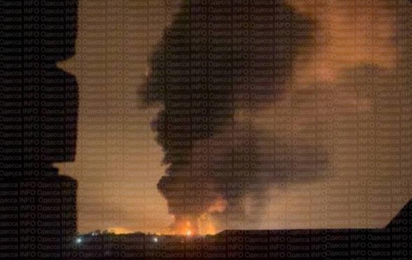 Новини України - В Одесі після атаки БПЛА сильна пожежа - ЗМІ
