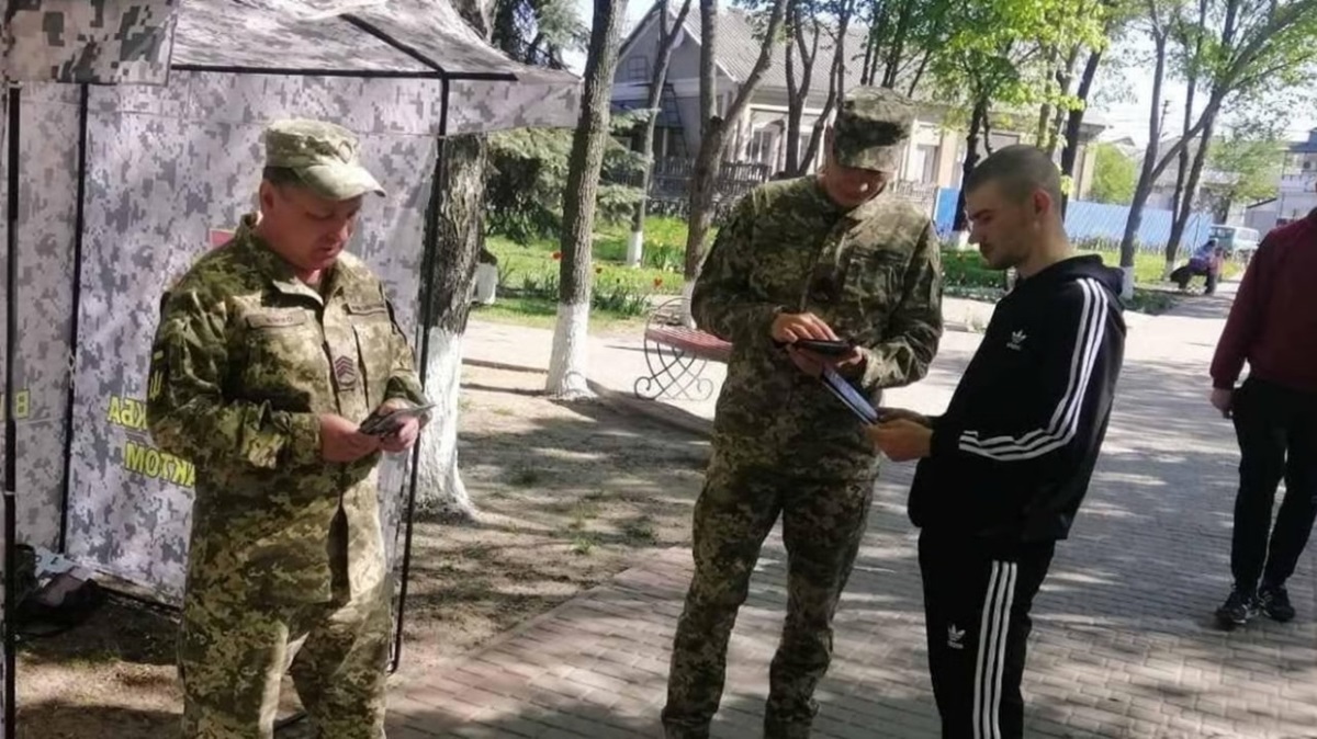 В ОП прокоментували конфлікти між цивільними і ТЦК
