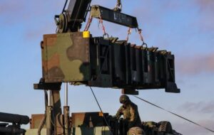 Новини світу - Частина дронів Росії летіла до бази НАТО в Польщі - ЗМІ