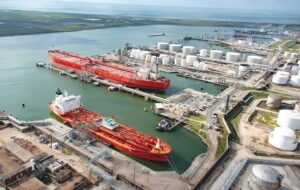 Новини бізнесу - Експорт бензину з портів РФ у серпні впав до нуля