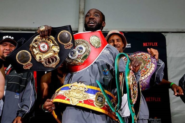 ESPN підготувало рейтинг кращих боксерів після перемоги Кроуфорда