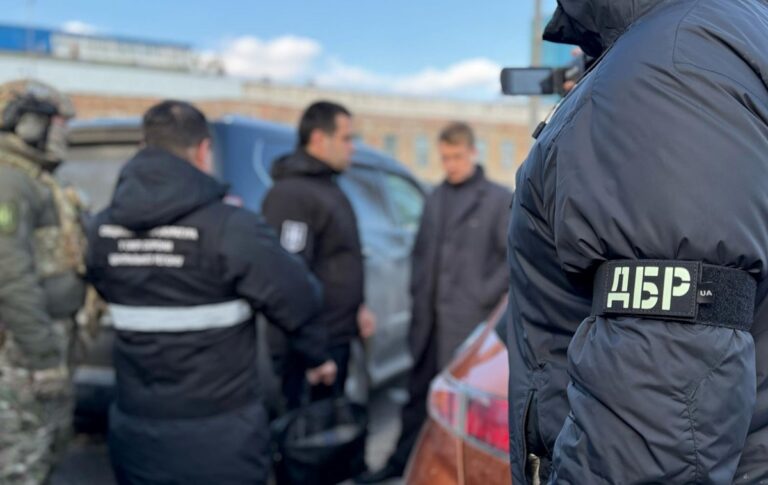 Корупція у ТЦК Києва та Волині: судитимуть двох військових посадовців