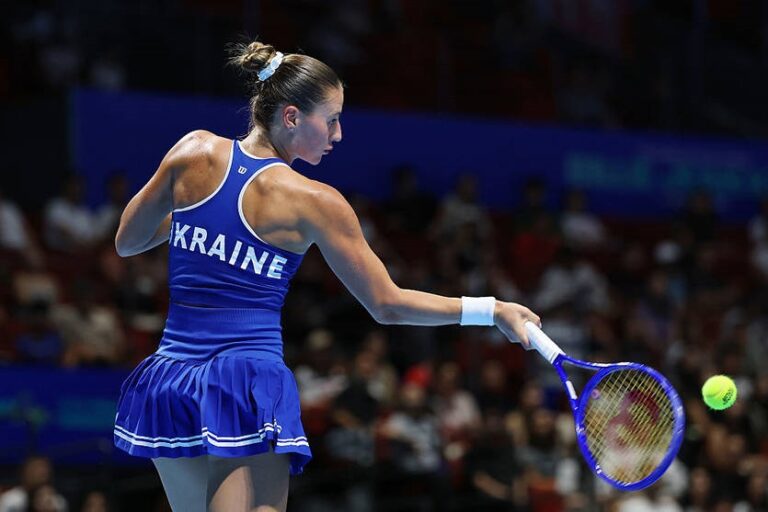 Кубок Біллі Джин Кінг: Костюк легко перемогла суперницю в першій зустрічі