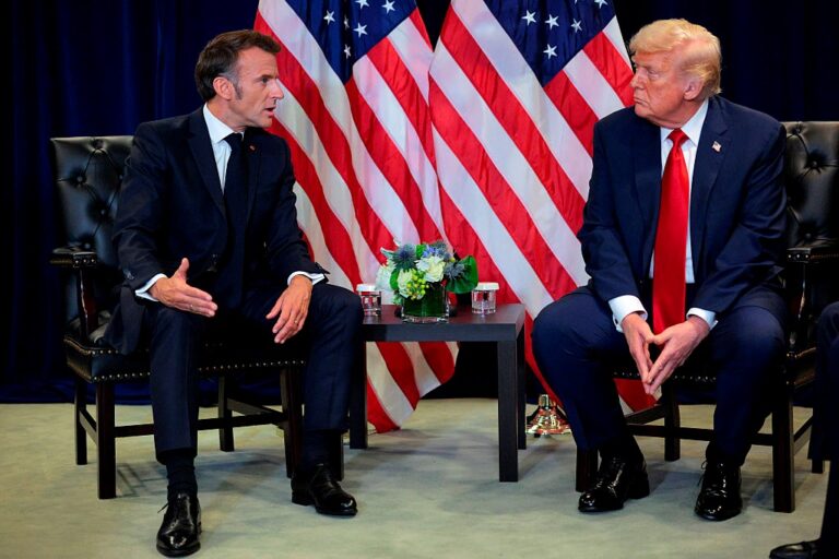 Макрон назвав умову для здобуття Трампом Нобелівської премії миру