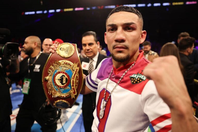 Майбутній суперник Лопеса потрапив під критику з боку американця