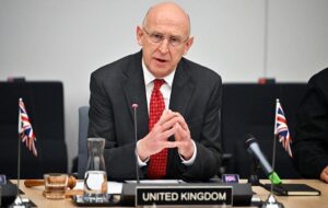 Новини України - Міністр оборони Великої Британії прибув у Київ