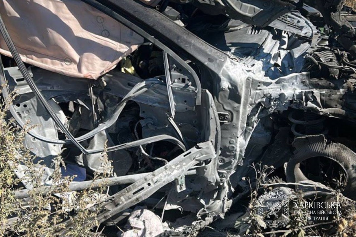 Новини України - На Харківщині росіяни атакували дроном авто, троє поранених