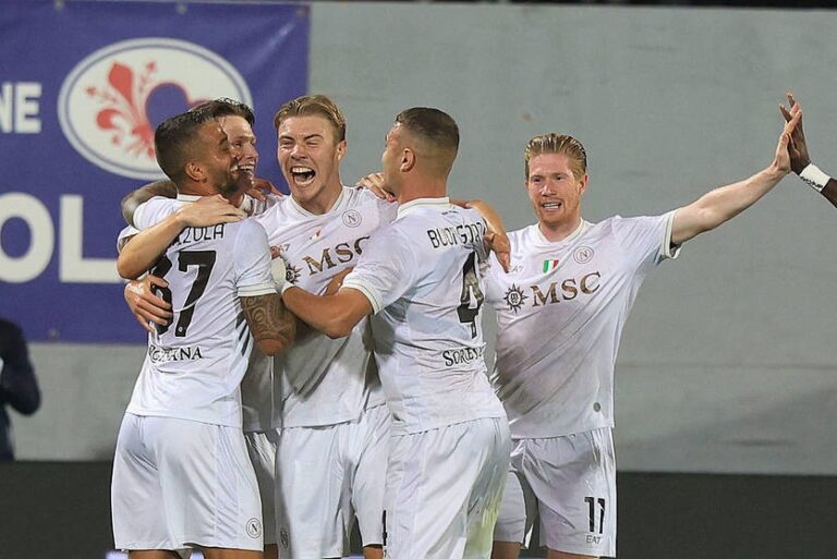 Наполі здолав Фіорентину на виїзді не без дебютного гола Гойлунда