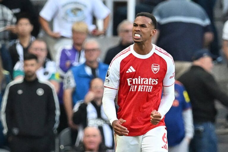 Ньюкасл губить нічию в матчі з Арсеналом, який грає по накатаній