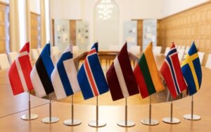 Новини світу - Північно-Балтійська вісімка закликала прискорити постачання зброї Україні