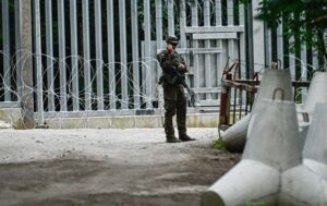 Новини світу - Польща стягує до кордону з Білоруссю та Росією 40 тисяч військових - ЗМІ