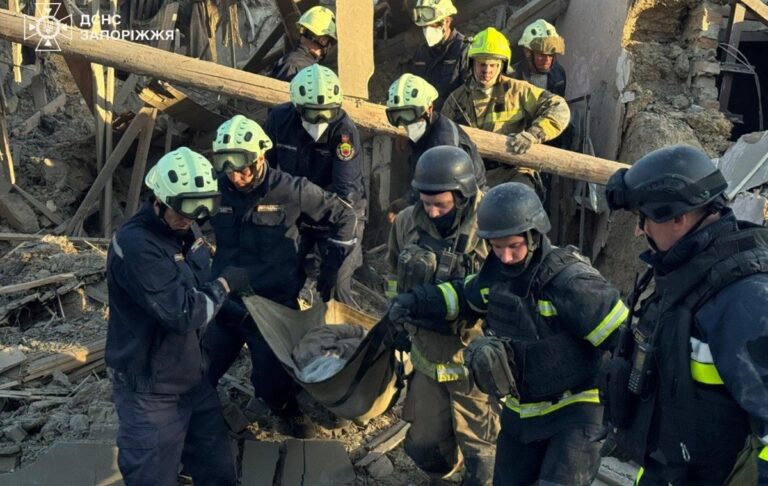 Росія супроводжує вбивствами ГА ООН – Зеленський